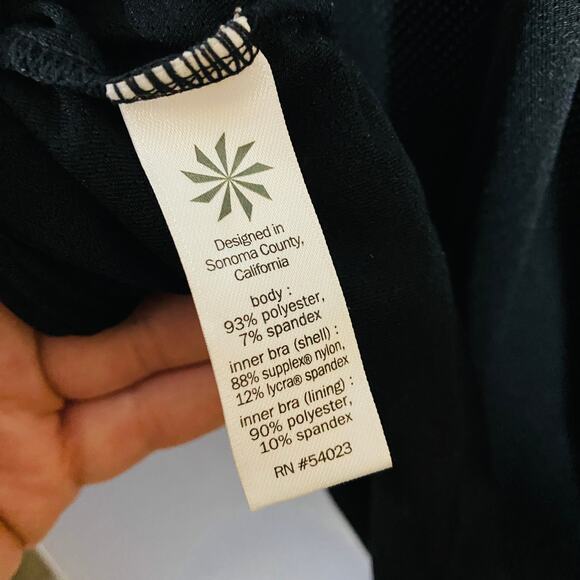 Athleta Energize Mesh Layer Tank Built In Bra Criss Cross Back Strap Black Sz S* - Picture 10 of 13